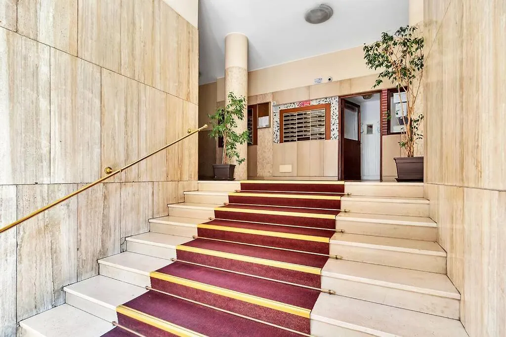 Alessia'S Flat - Caroli Apartment Milan