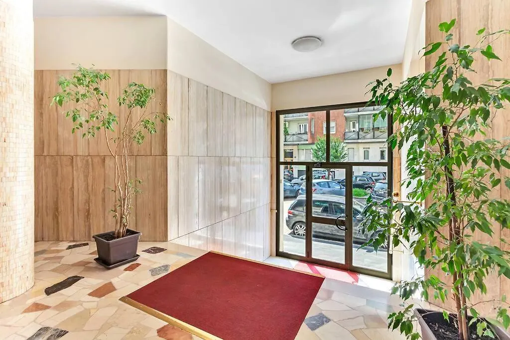 Alessia'S Flat - Caroli Apartment Milan
