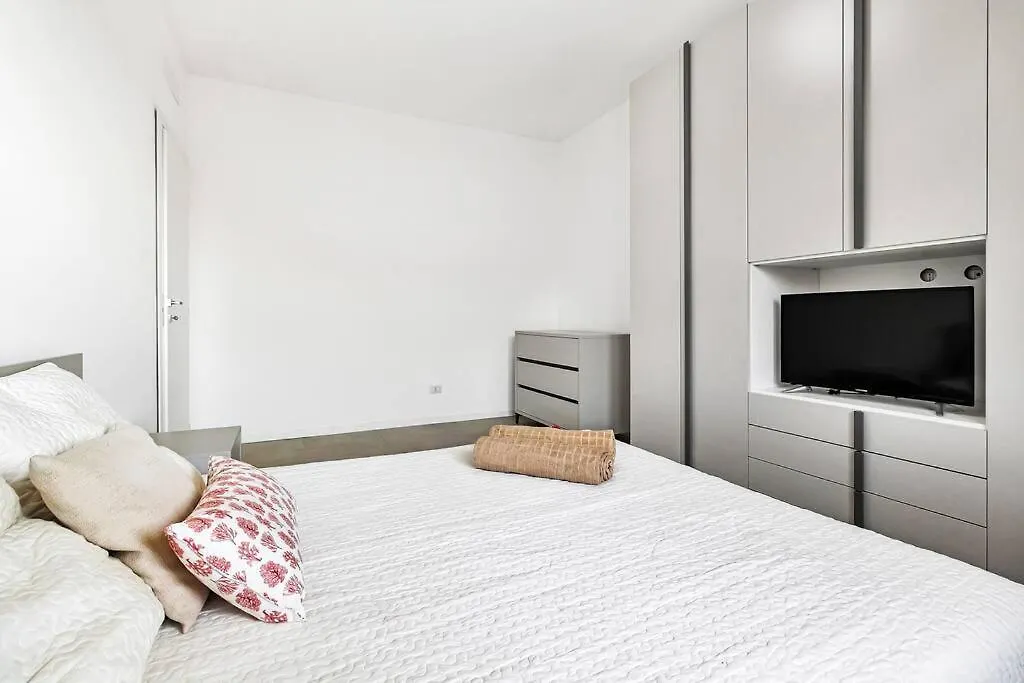 Alessia'S Flat - Caroli Apartment Milan Italy